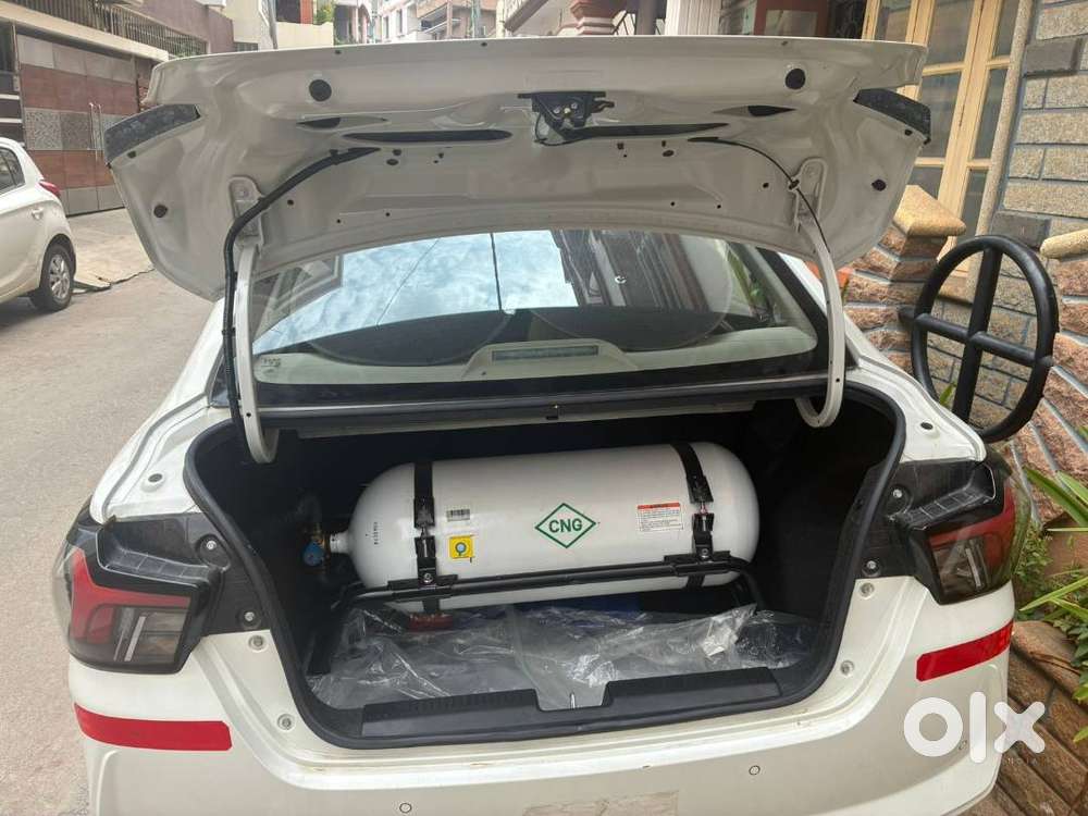 Maruti Dzire Tour S Cng – Dec 2025  Excellent Condition