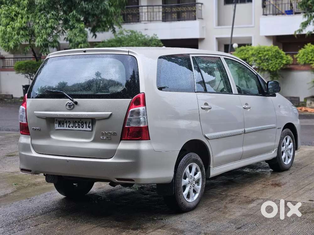 Toyota Innova 2.5 G 2012