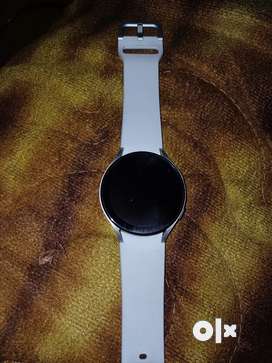 Samsung smart hot sale watch olx