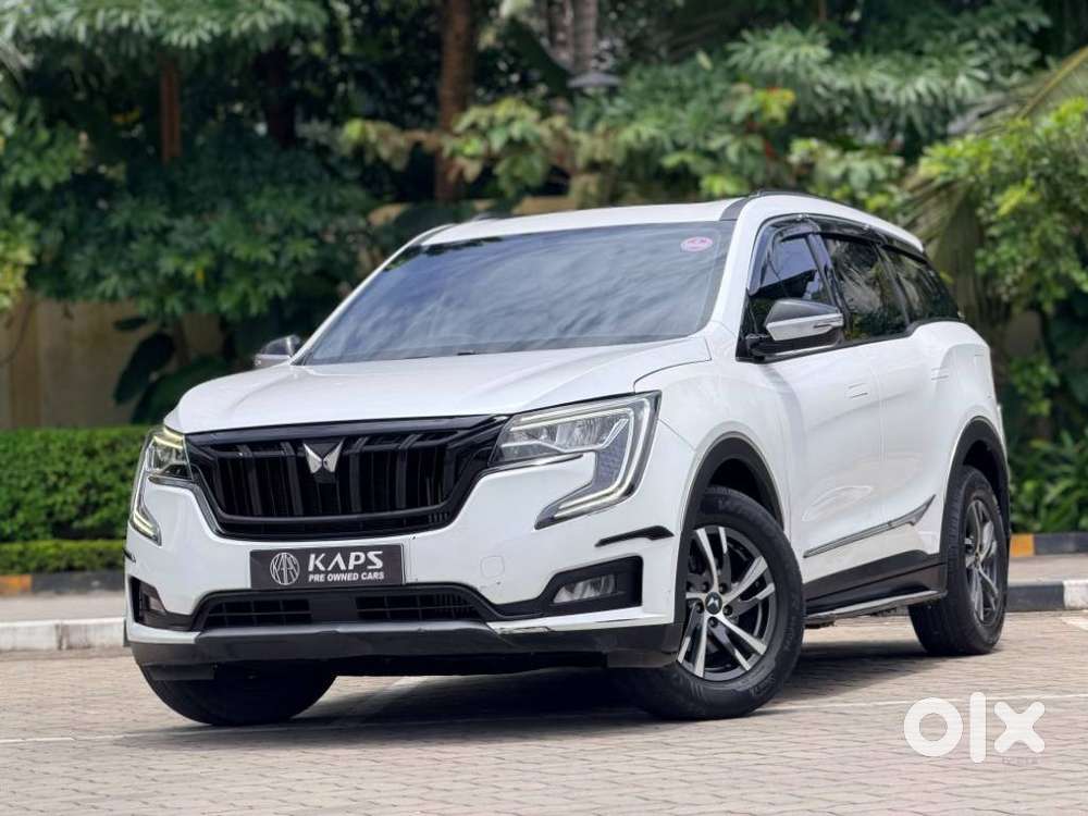 Mahindra Xuv700 2.0 Ax 5 Petrol At Str, 2022, Petrol