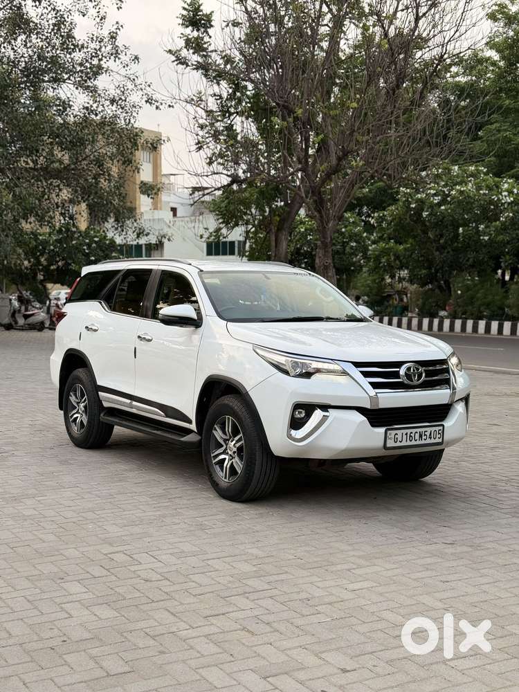 Toyota Fortuner 4x2 At 2.8 Diesel, 2019, Diesel