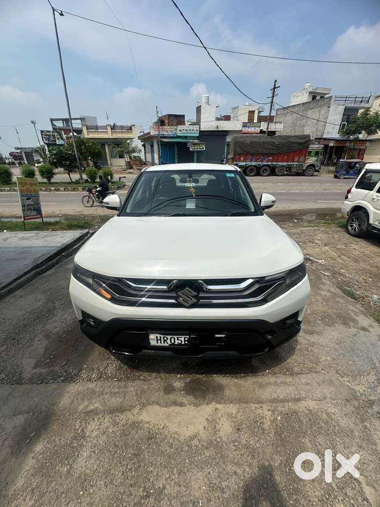 Maruti Suzuki Brezza Petrol Well Maintained