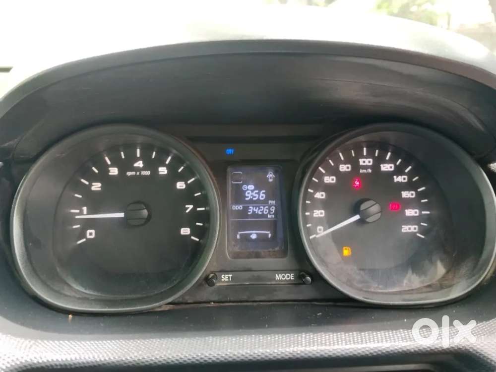 Tata Tiago 1.2 Revotron Xt, 2017, Petrol