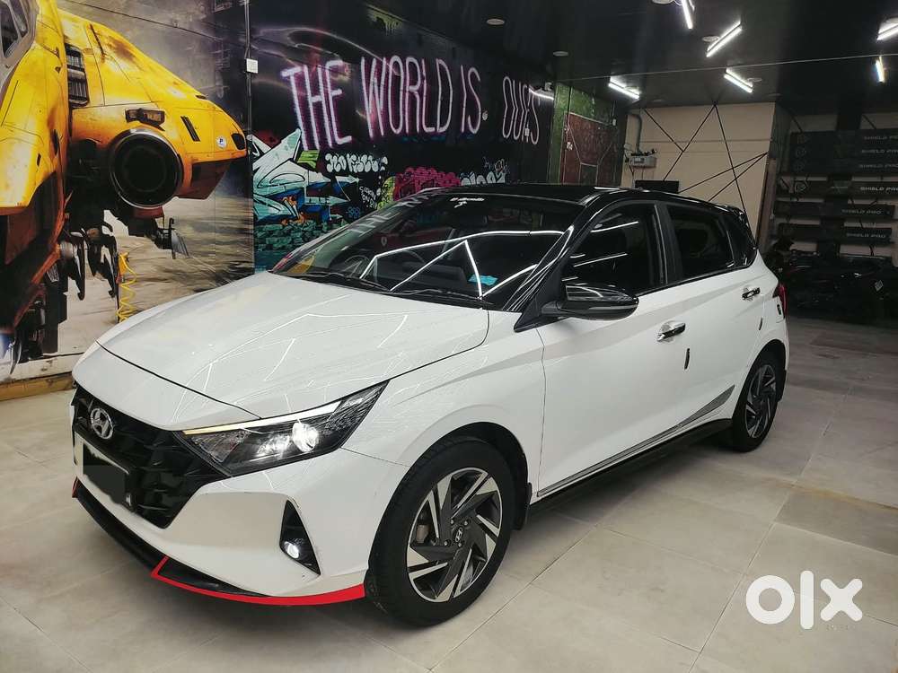 Hyundai I20 Asta (o) 1.2 Mt Dual Tone, 2023, Petrol