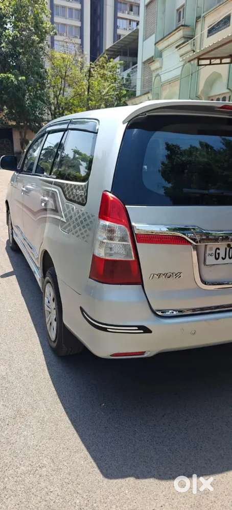 Toyota Innova 2014 Diesel Well Maintained