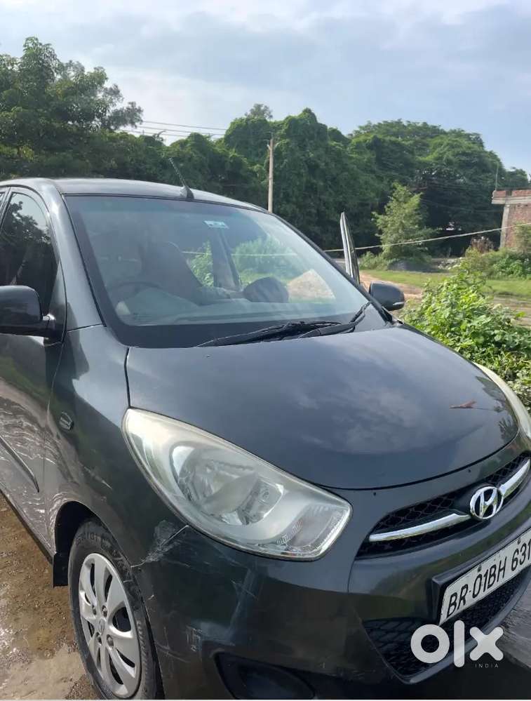Hyundai I10 Magna 2012 Car Good Mileage