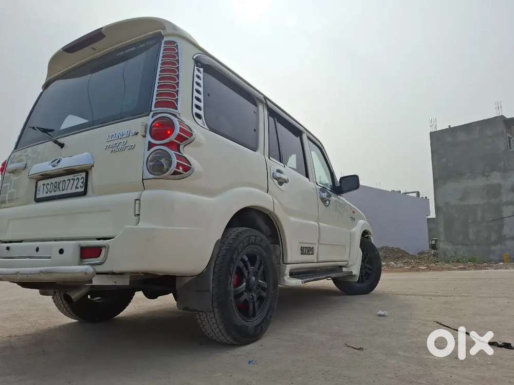 Mahindra Scorpio 2014