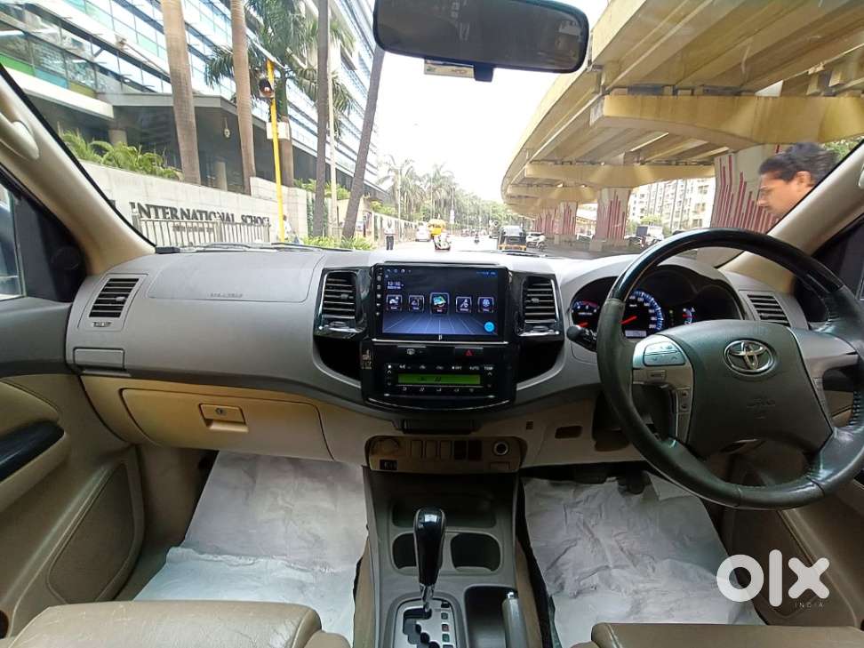 Toyota Fortuner 3.0 4x2 Automatic, 2012, Diesel