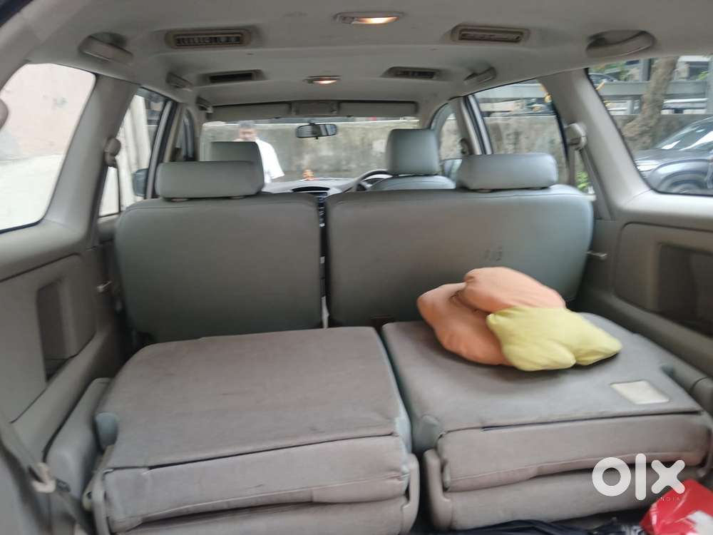 Toyota Innova 2010 Km Driven