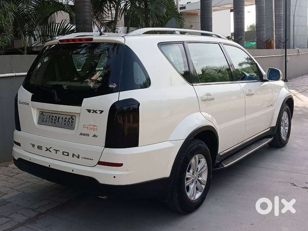 Mahindra Rexton, 2014, Diesel