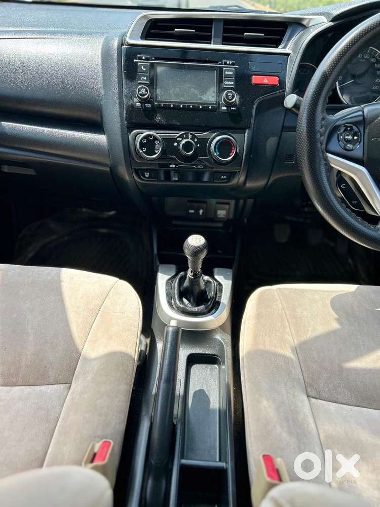 Honda Jazz Sv Mt I-vtec, 2015, Cng & Hybrids