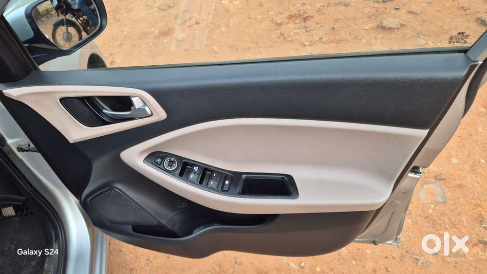 Hyundai I20 1.2 Sportz (o), 2018, Petrol