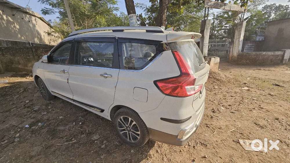 Maruti Suzuki Ertiga Zxi 2023