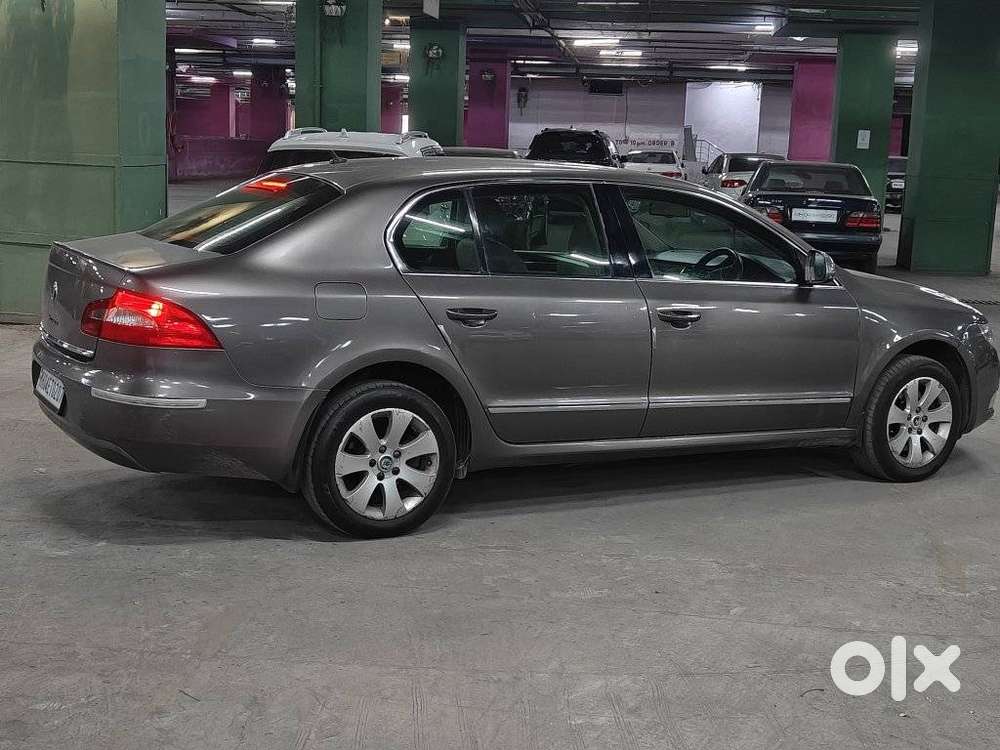 Skoda Superb 1.8 Elegance Tsi At, 2011, Petrol
