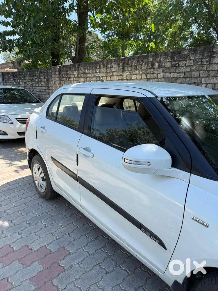 Maruti Suzuki Swift Dzire 2012 Diesel Well Maintained