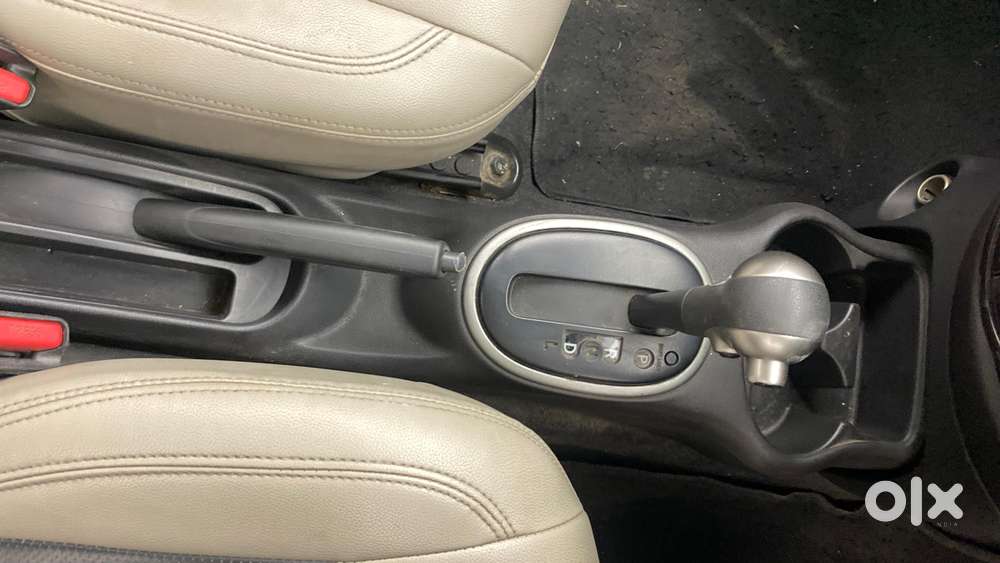 Nissan Micra Xv Cvt, 2019, Petrol