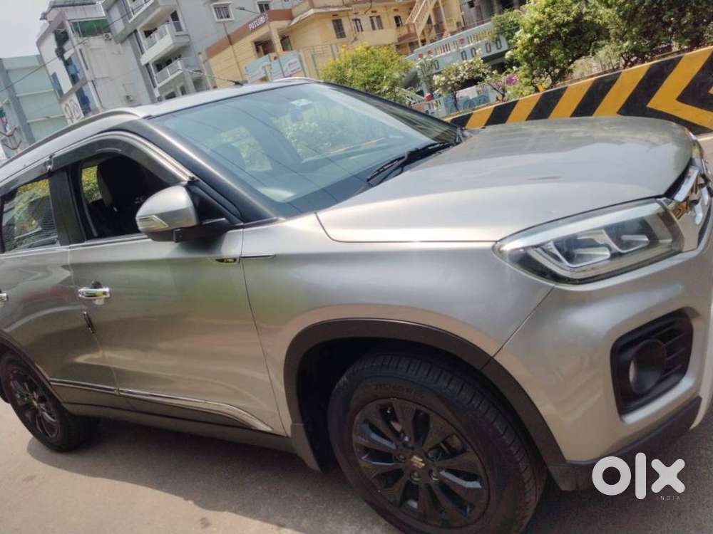 Maruti Suzuki Brezza 1.5 Zxi Smart Hybrid, 2020, Petrol