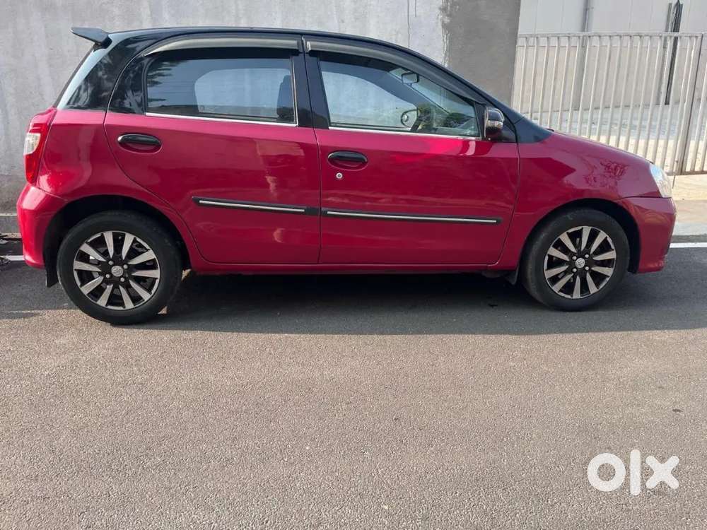 Toyota Etios Liva 2013 Diesel 130000 Km Driven