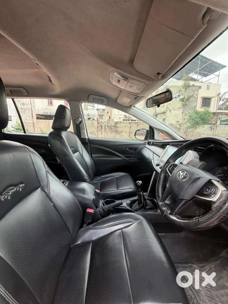 Toyota Innova 2.5 2019