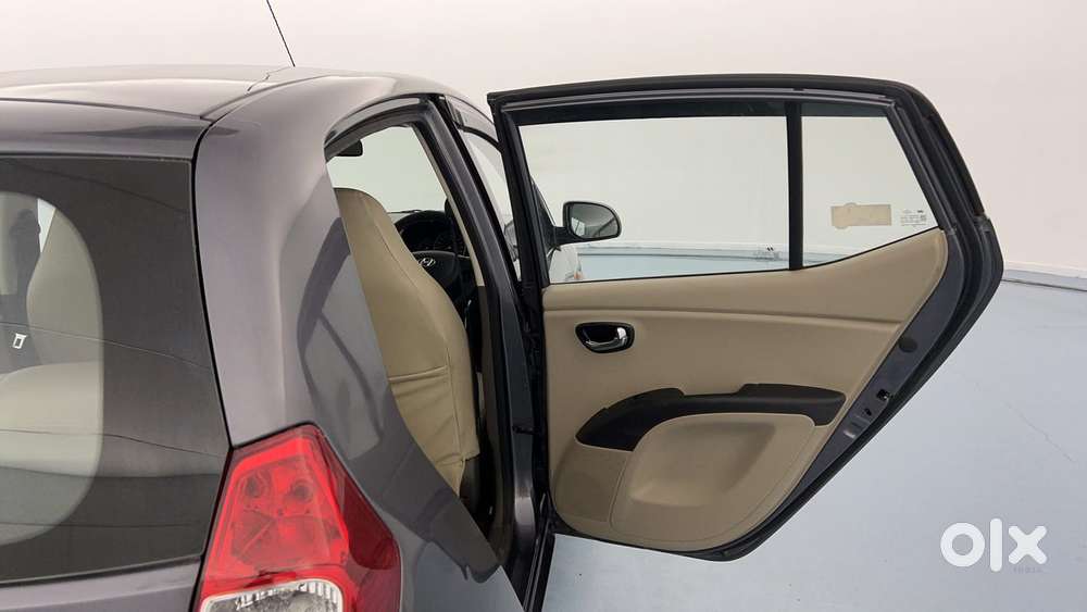 Hyundai I10 Sportz 1.1 Irde2, 2015, Petrol