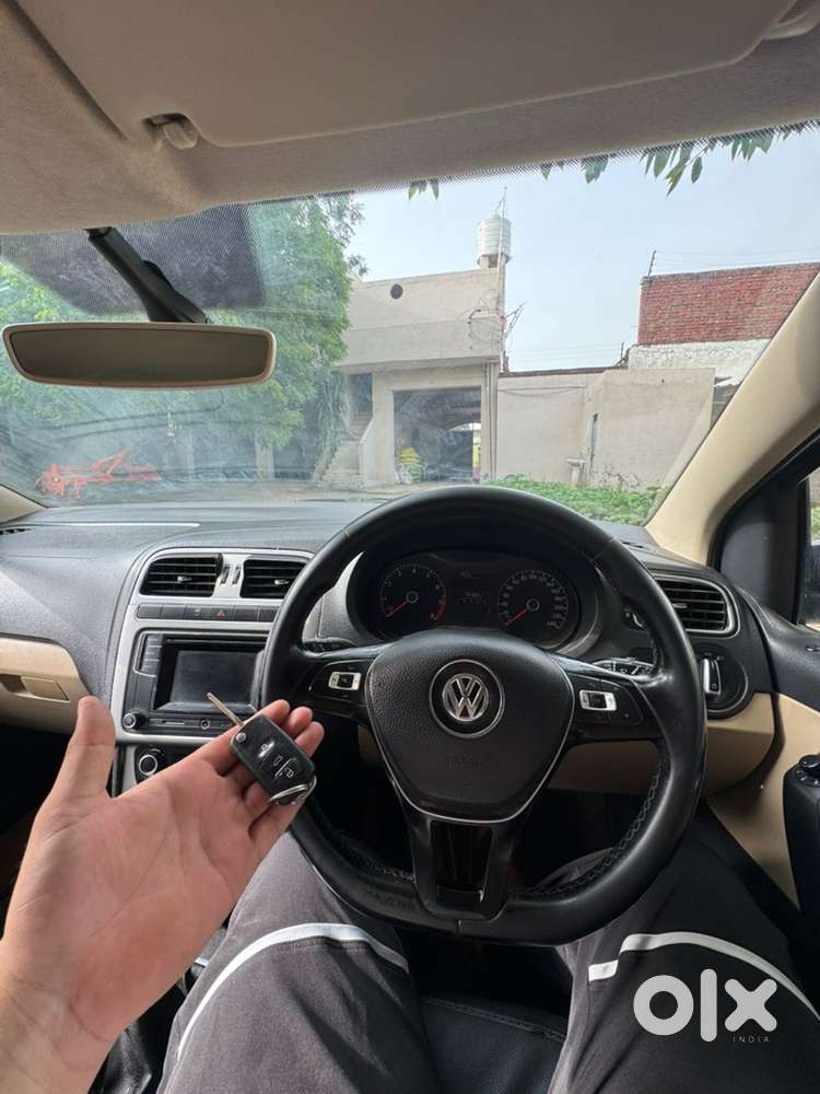 Volkswagen Polo Manual 2017