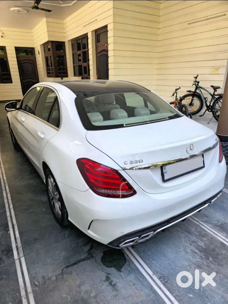 Mercedes Benz C220d 2015 Last Brand New Condition