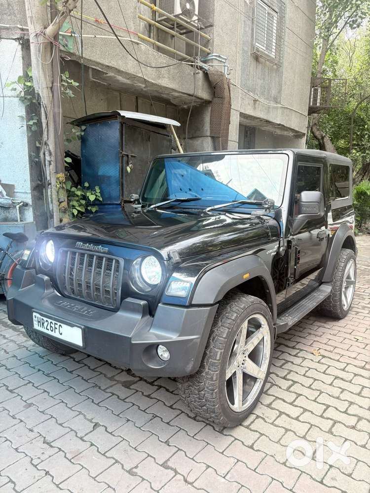 Mahindra Thar Lx 4-str Convertible At, 2023, Petrol