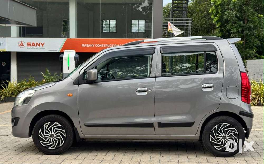 Maruti Suzuki Wagon R Vxi 1.0, 2015, Cng & Hybrids