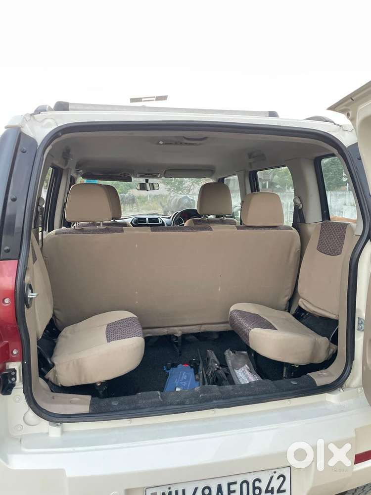 Mahindra Tuv 300 Mhawk100 T8, 2016, Diesel