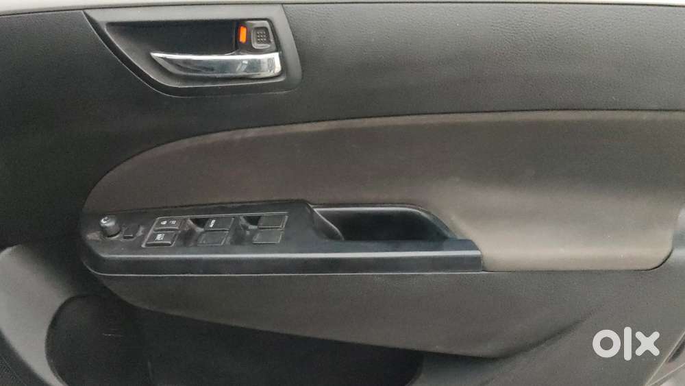 Maruti Suzuki Swift Vxi, 2016, Petrol