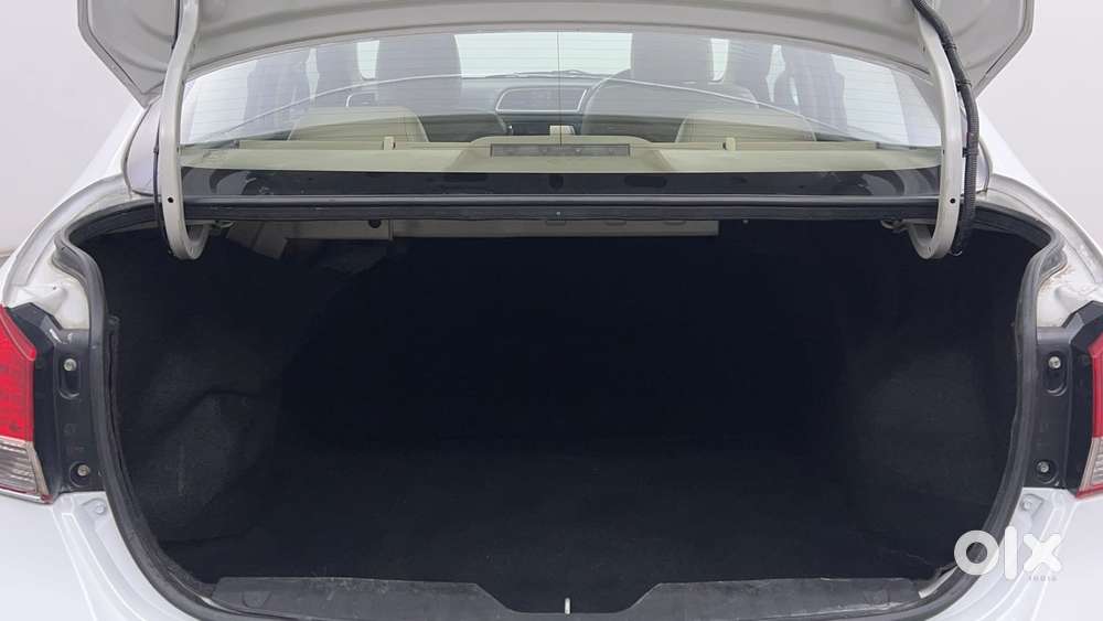 Maruti Suzuki Ciaz 1.5 Delta Shvs Mt, 2015, Diesel