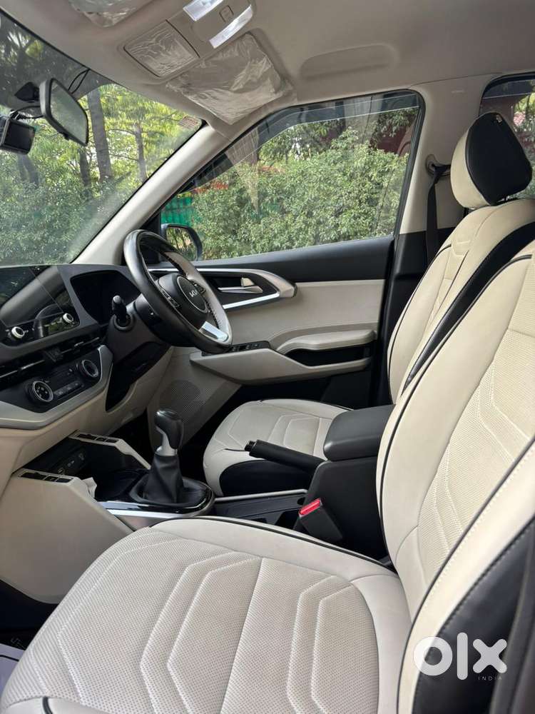 Kia Carens 1.5 Prestige 7 Str, 2023, Petrol