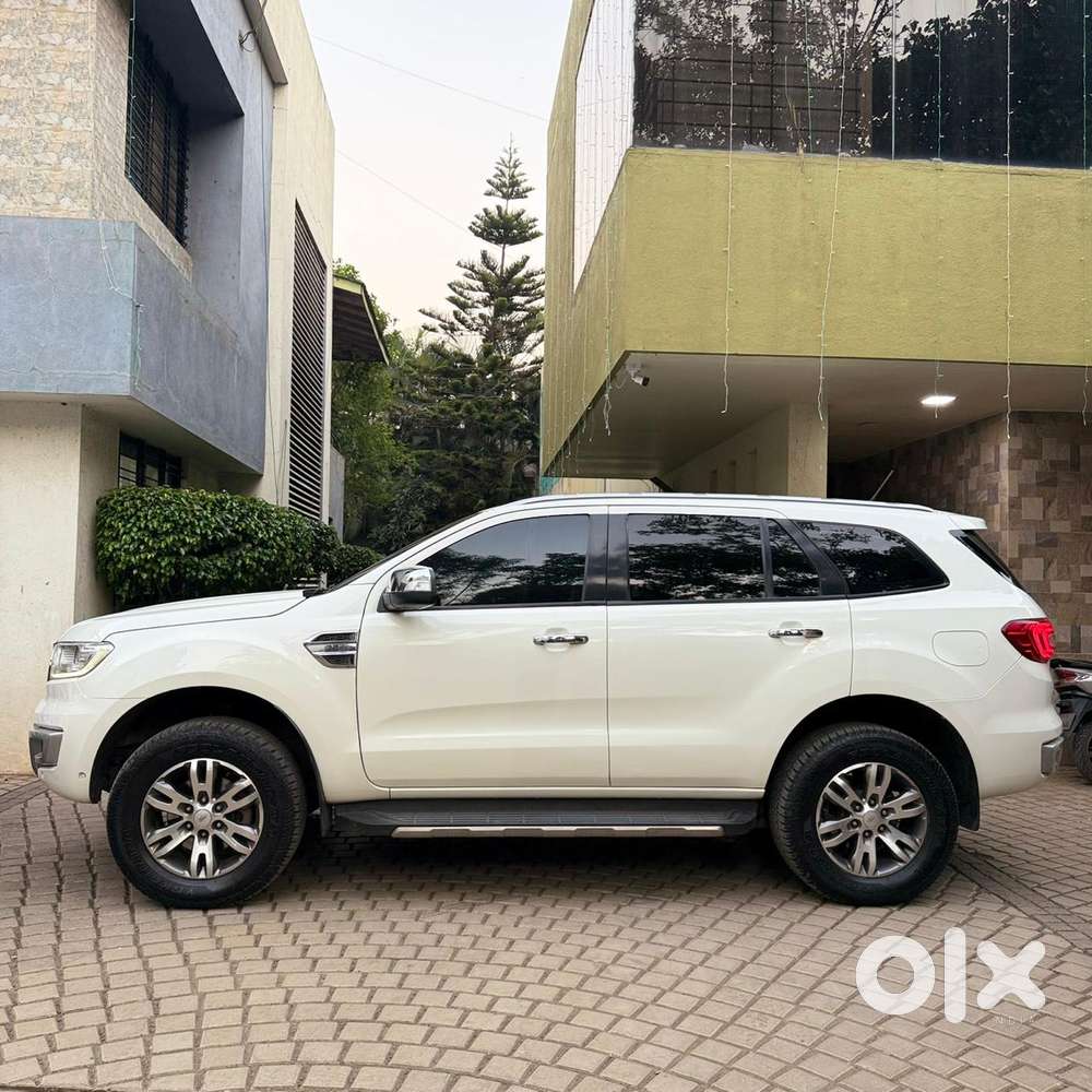 Ford Endeavour 3.2 Titanium 4x4 At, 2018, Diesel