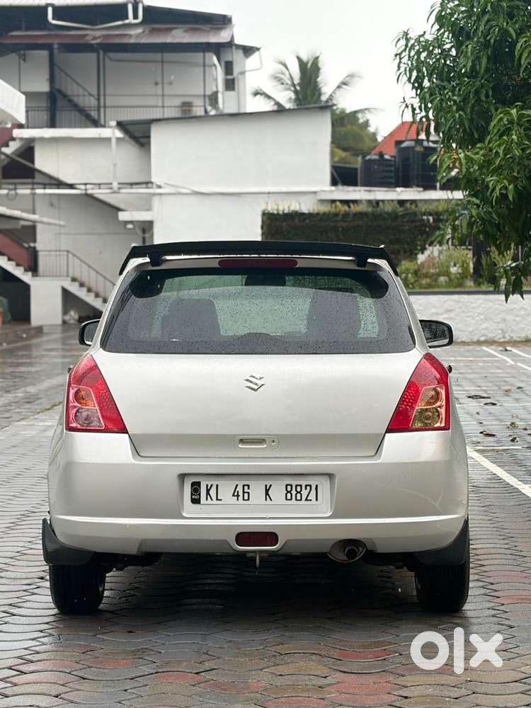 Maruti Suzuki Swift 1.2 Vxi (o), 2010, Petrol