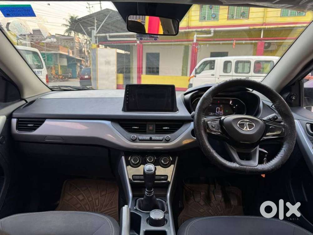 Tata Nexon 1.2 Revotron Xm (s), 2021, Petrol