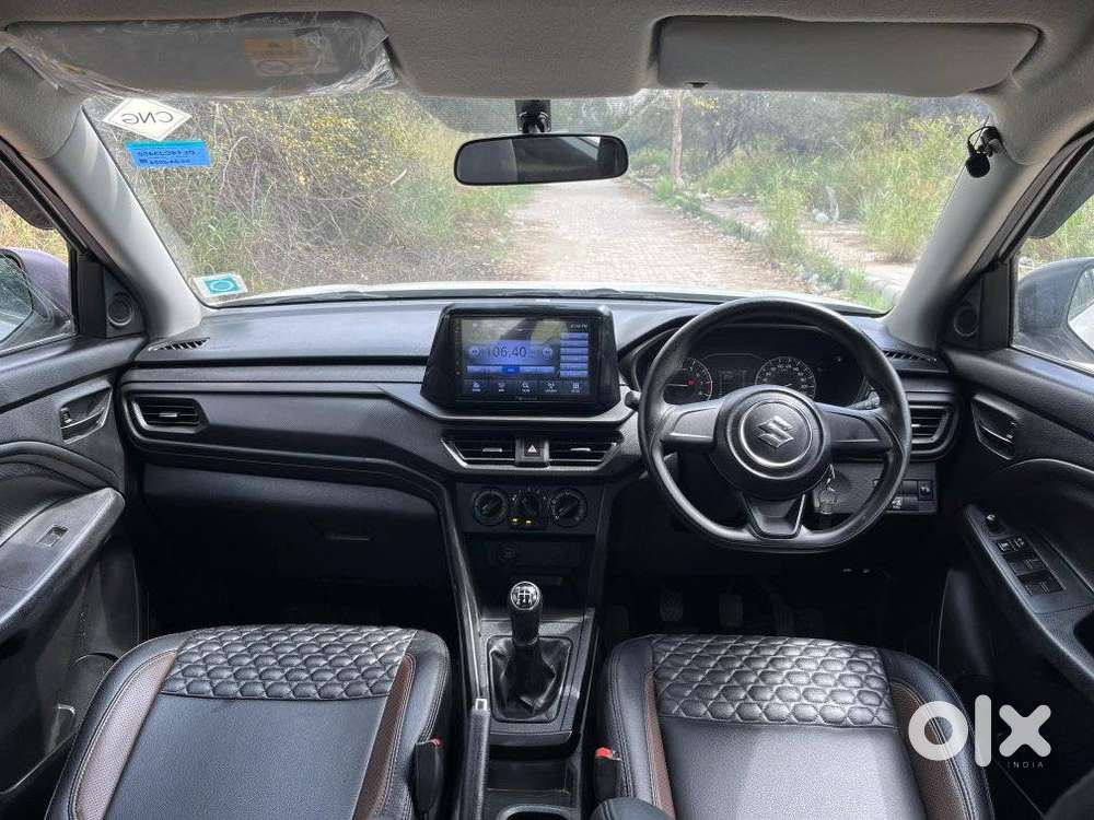 Maruti Suzuki Brezza 1.5 Lxi Cng, 2024, Cng & Hybrids