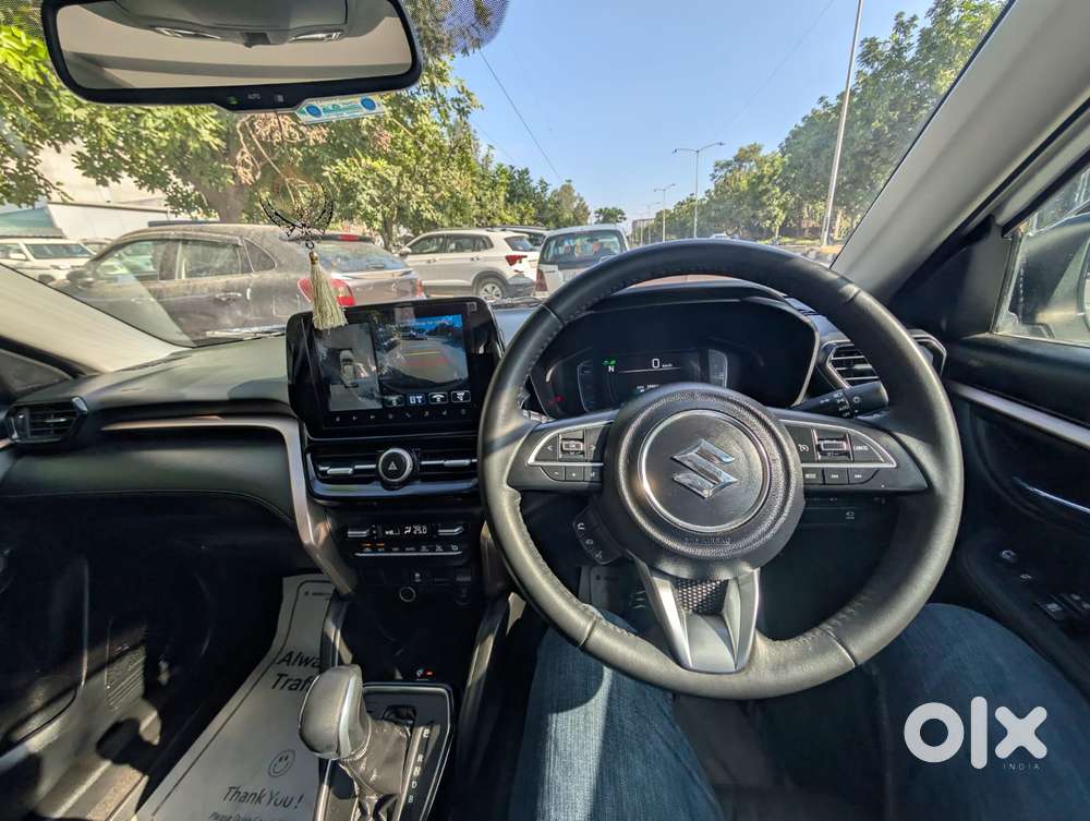 Maruti Suzuki Grand Vitara 1.5 Alpha Plus Intelligent Hybrid Ecvt, 2..