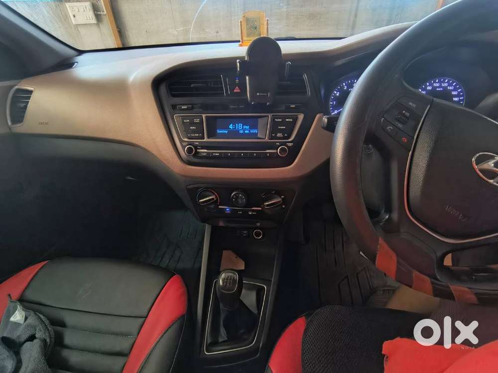 Hyundai I20 Sportz 2017  Direct Owner  42600 Km