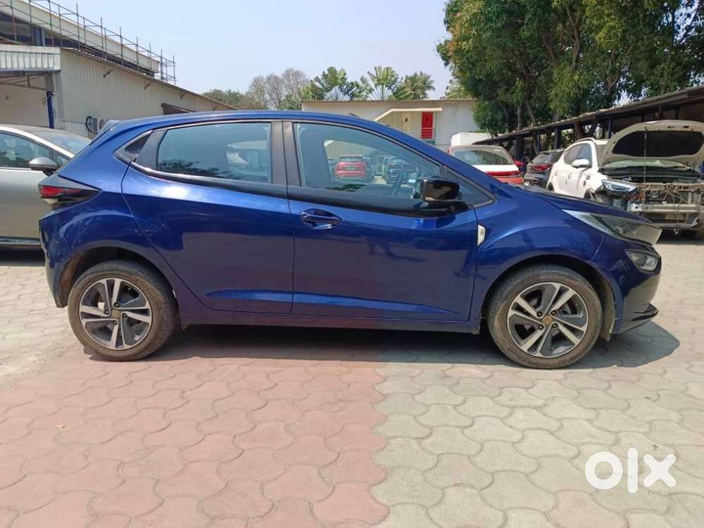 Tata Altroz 1.2 Xza Petrol Dct, 2022, Petrol