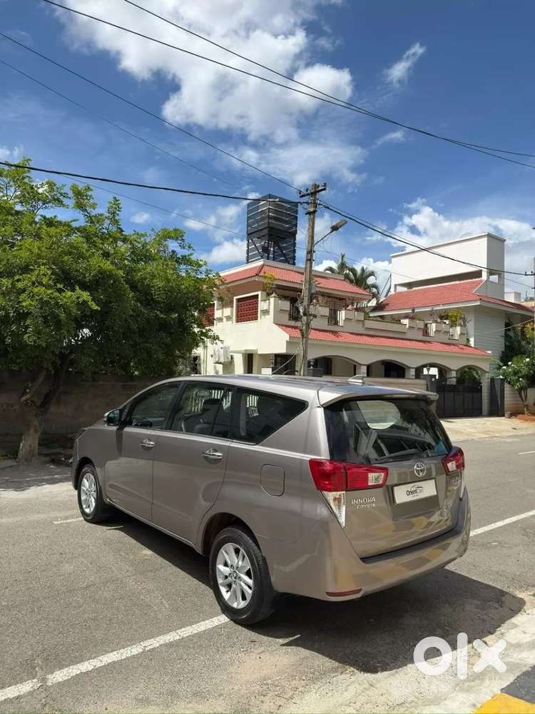 Toyota Innova Crysta 2.4 V 7 Str, 2017, Diesel