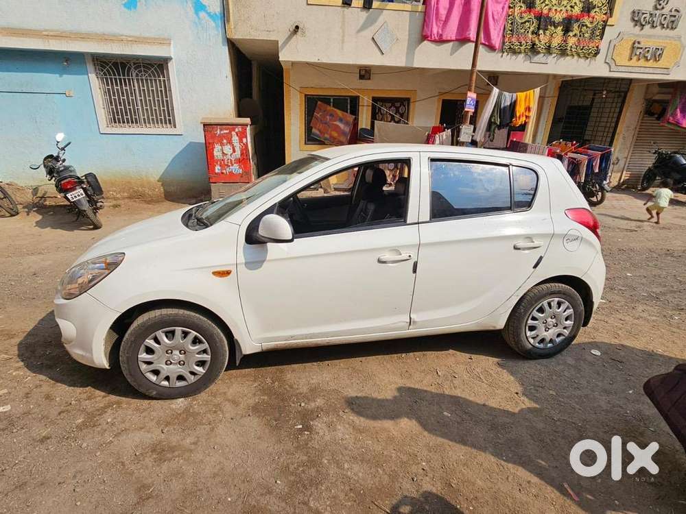 Hyundai Car Diesel 2011