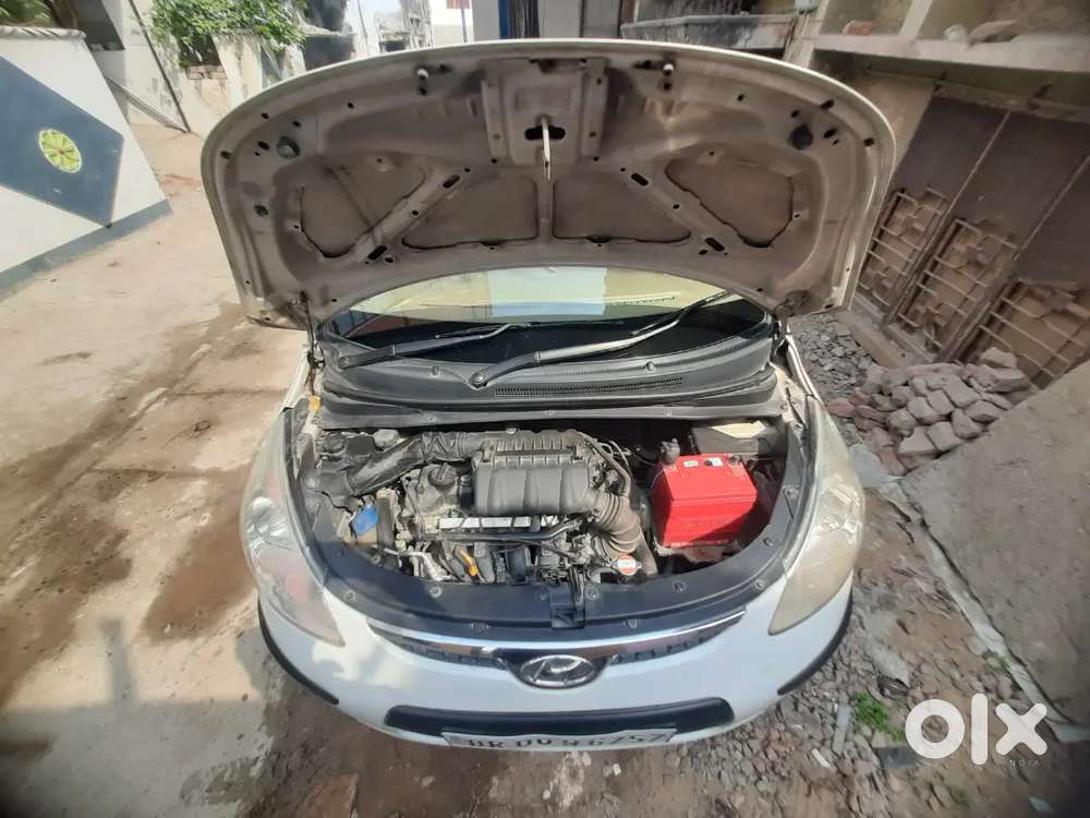 Hyundai I10 Sportz 1.2 Kappa  2010  72k Km  White  Well Maintained