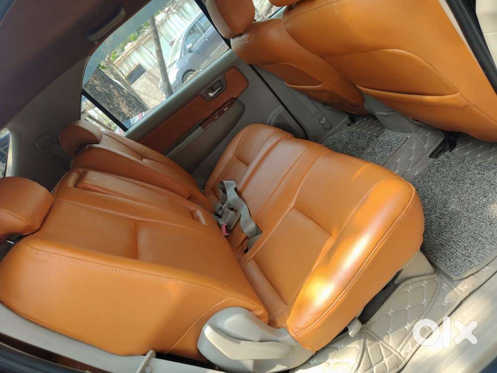 Toyota Fortuner 3.0 4x4 Manual, 2011, Diesel