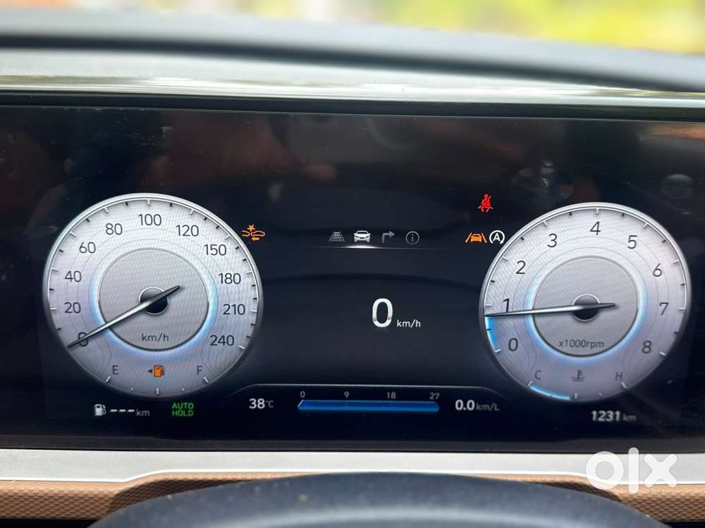 Hyundai Alcazar Platinum, 2024, Petrol