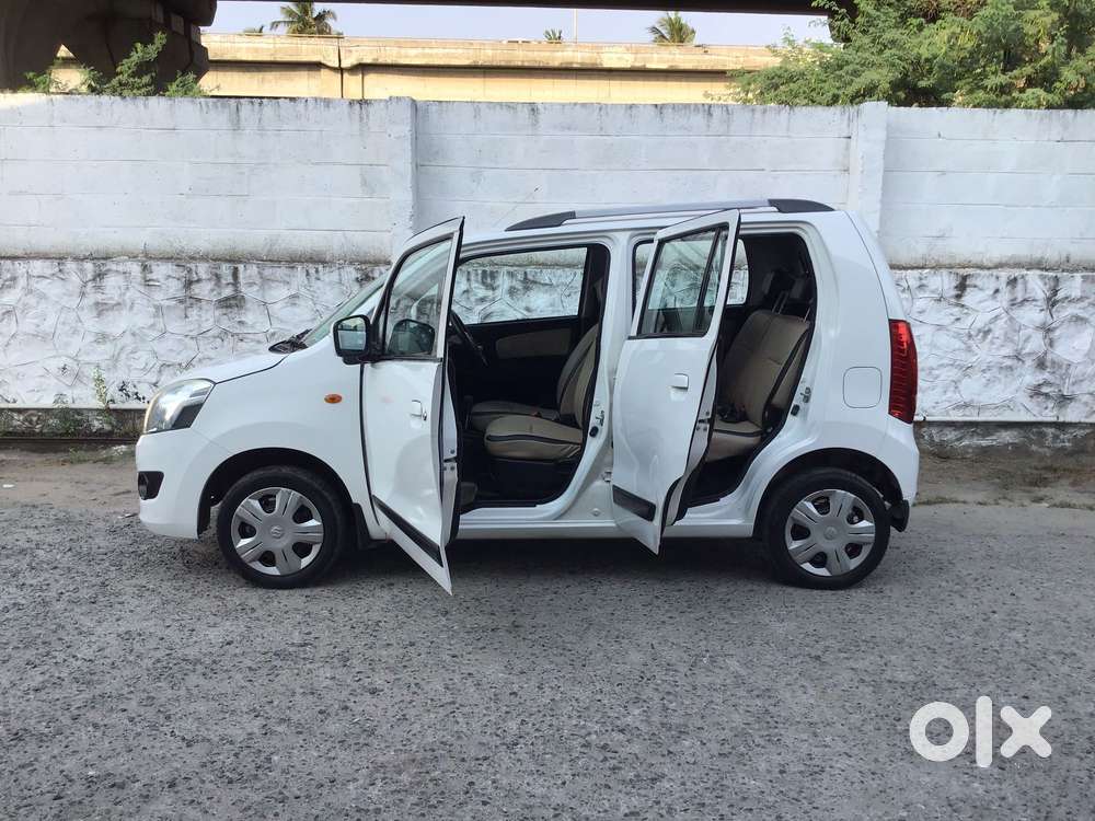 Maruti Suzuki Wagon R 1.0 Vxi Amt, 2017, Petrol