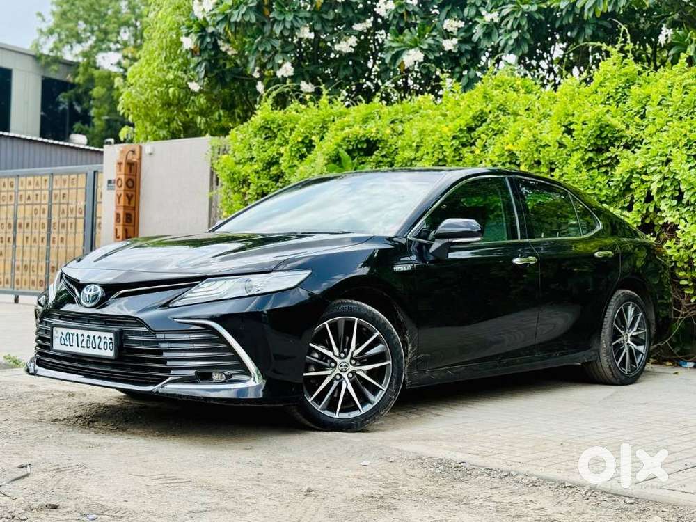 Toyota Camry Hybrid, 2024, Petrol
