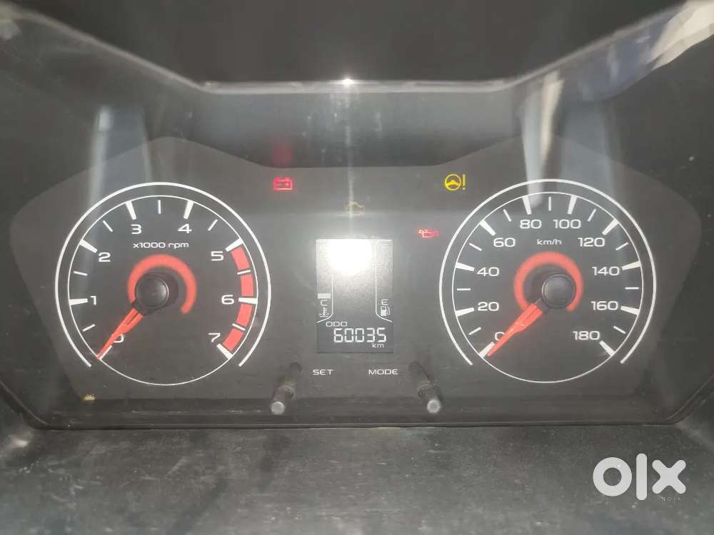 Mahindra Kuv 100 2017 Model (price Negotiable)