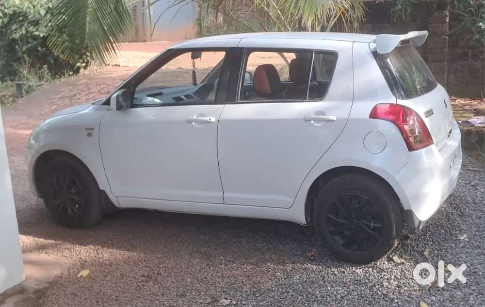 Maruti Suzuki Swift 2010