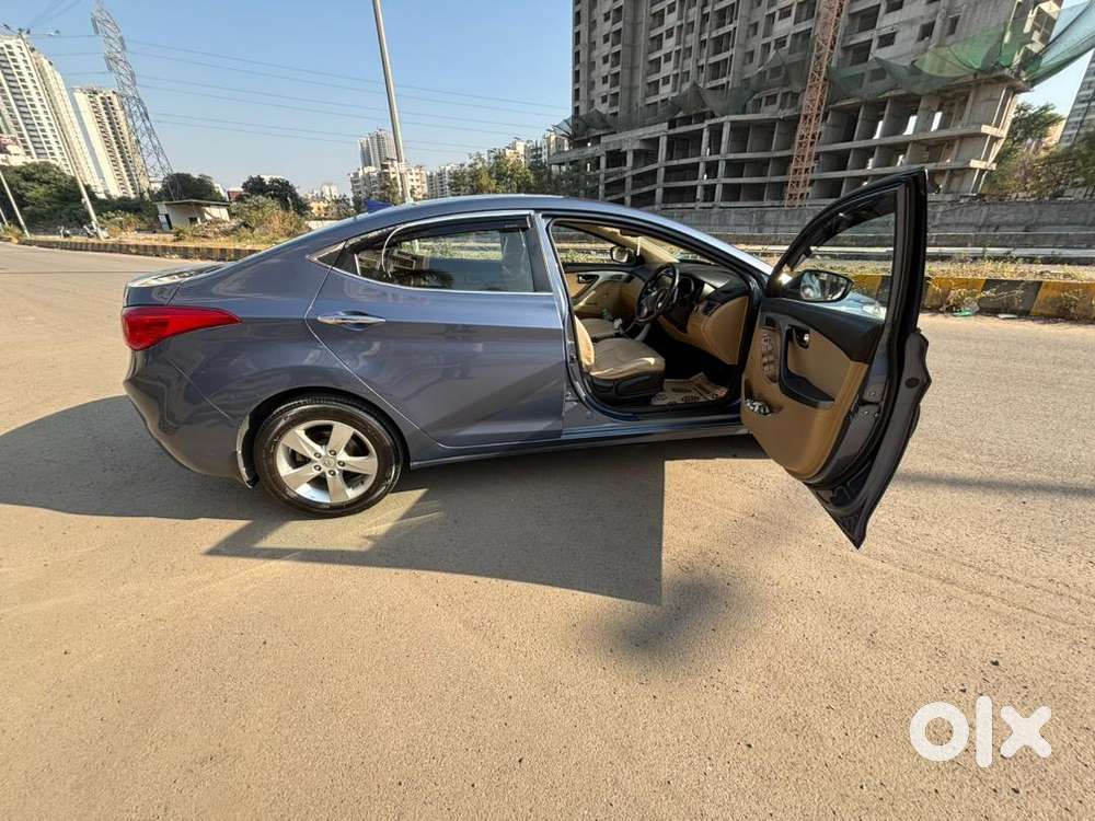 Hyundai New Elantra 2014 Petrol Well Maintained