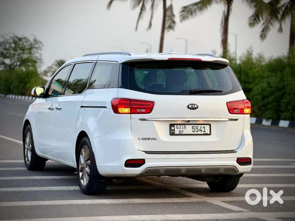 Kia Carnival Limousine, 2021, Diesel